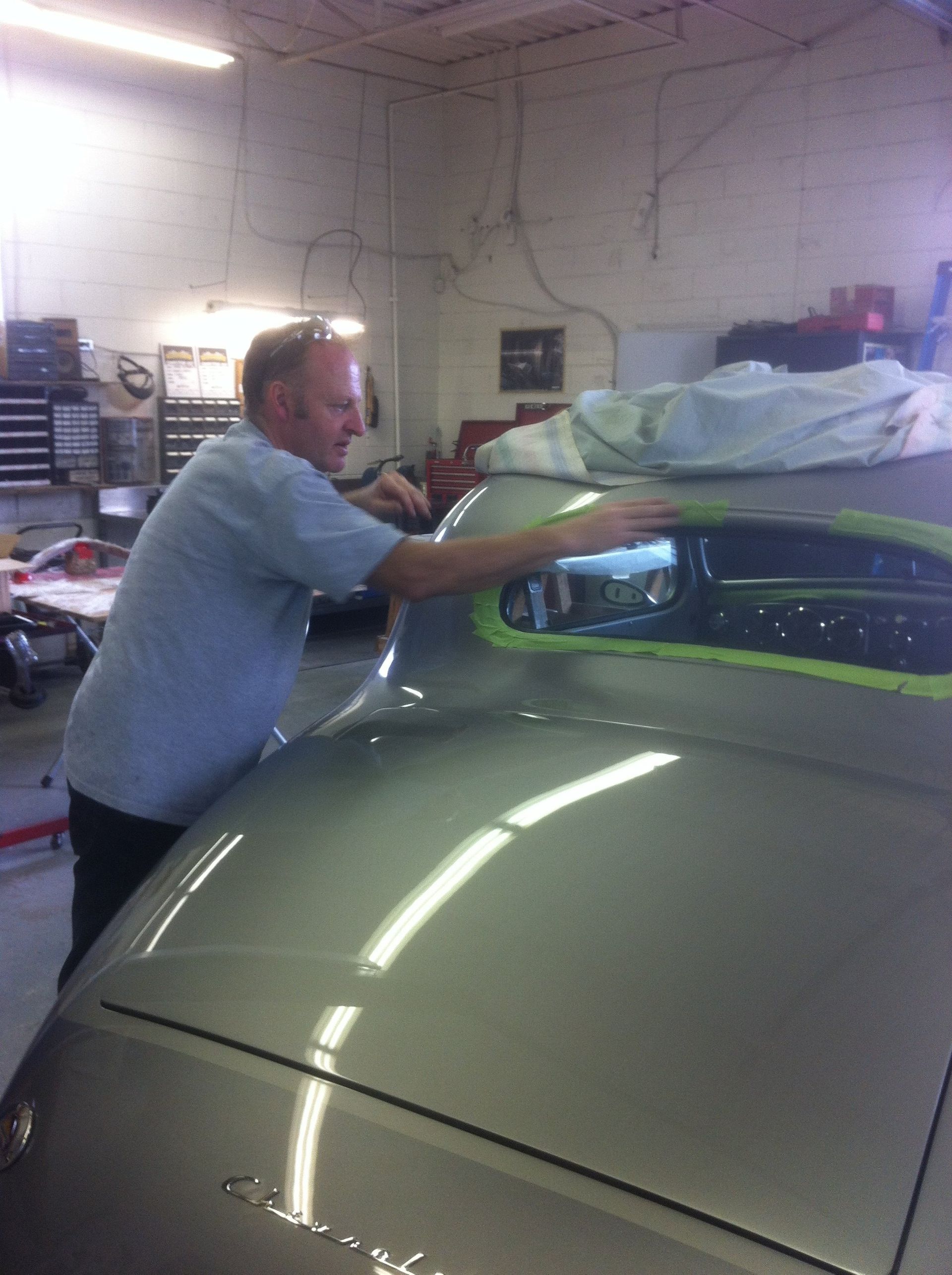 Classic Car Windshield Replacement